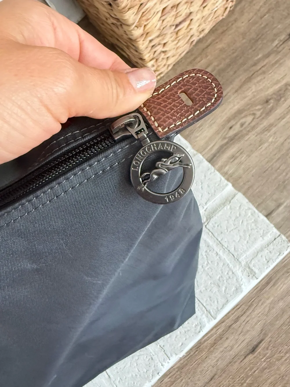 Longchamp Le Pliage XL Travel Bag Gunmetal Gray Weekender Carry-On